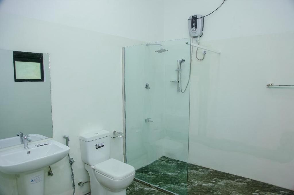 The Glade Aparthotel Weligama Εξωτερικό φωτογραφία
